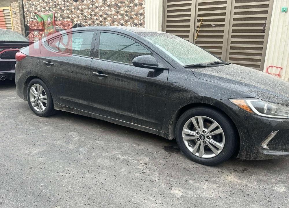 هیوندای ئەلەنترا